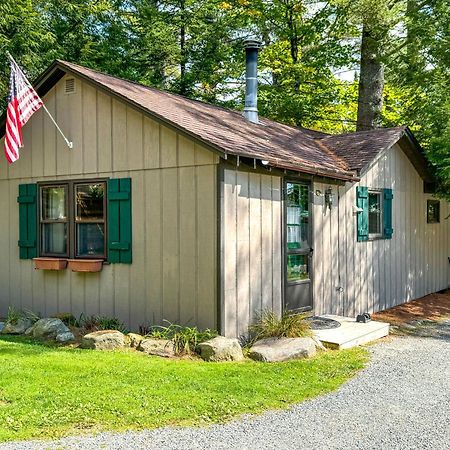 Lake Pleasant Cabin On 3 Acres With Kayaks And Beach! Εξωτερικό φωτογραφία