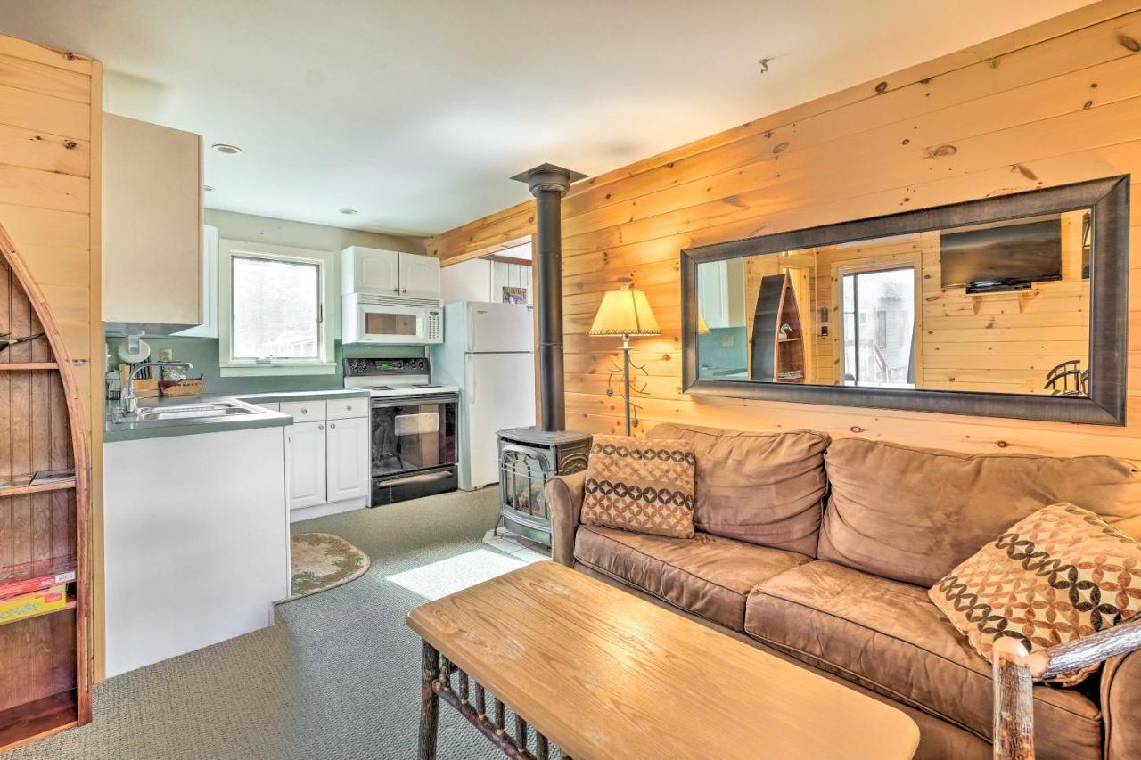 Lake Pleasant Cabin On 3 Acres With Kayaks And Beach! Εξωτερικό φωτογραφία