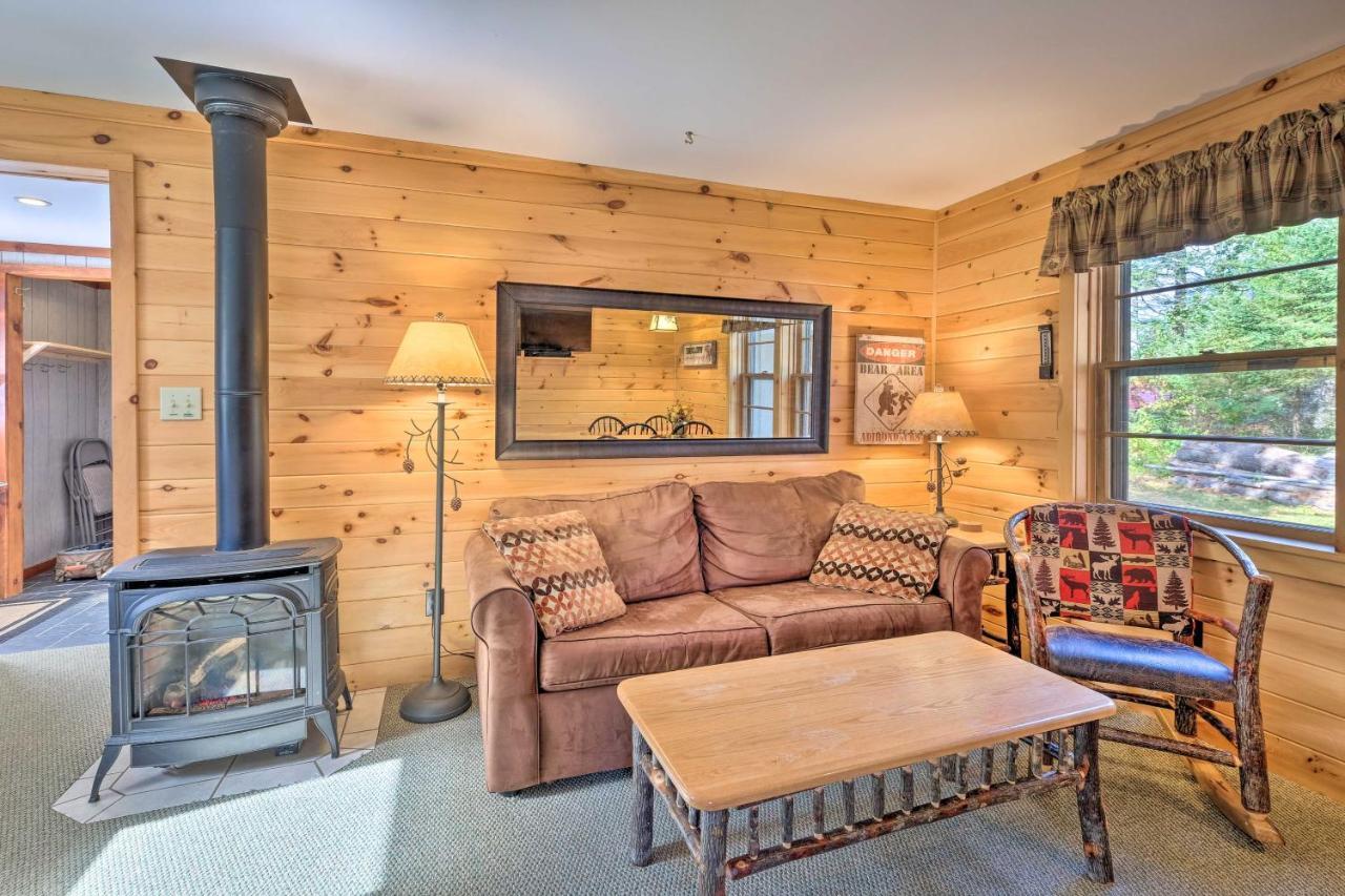 Lake Pleasant Cabin On 3 Acres With Kayaks And Beach! Εξωτερικό φωτογραφία